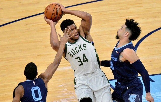 海星体育-皖江雄鹿队失利渝州雄鹿队，羽毛球预选赛上演关键失误成转折！韧性比赛的样板的简单介绍