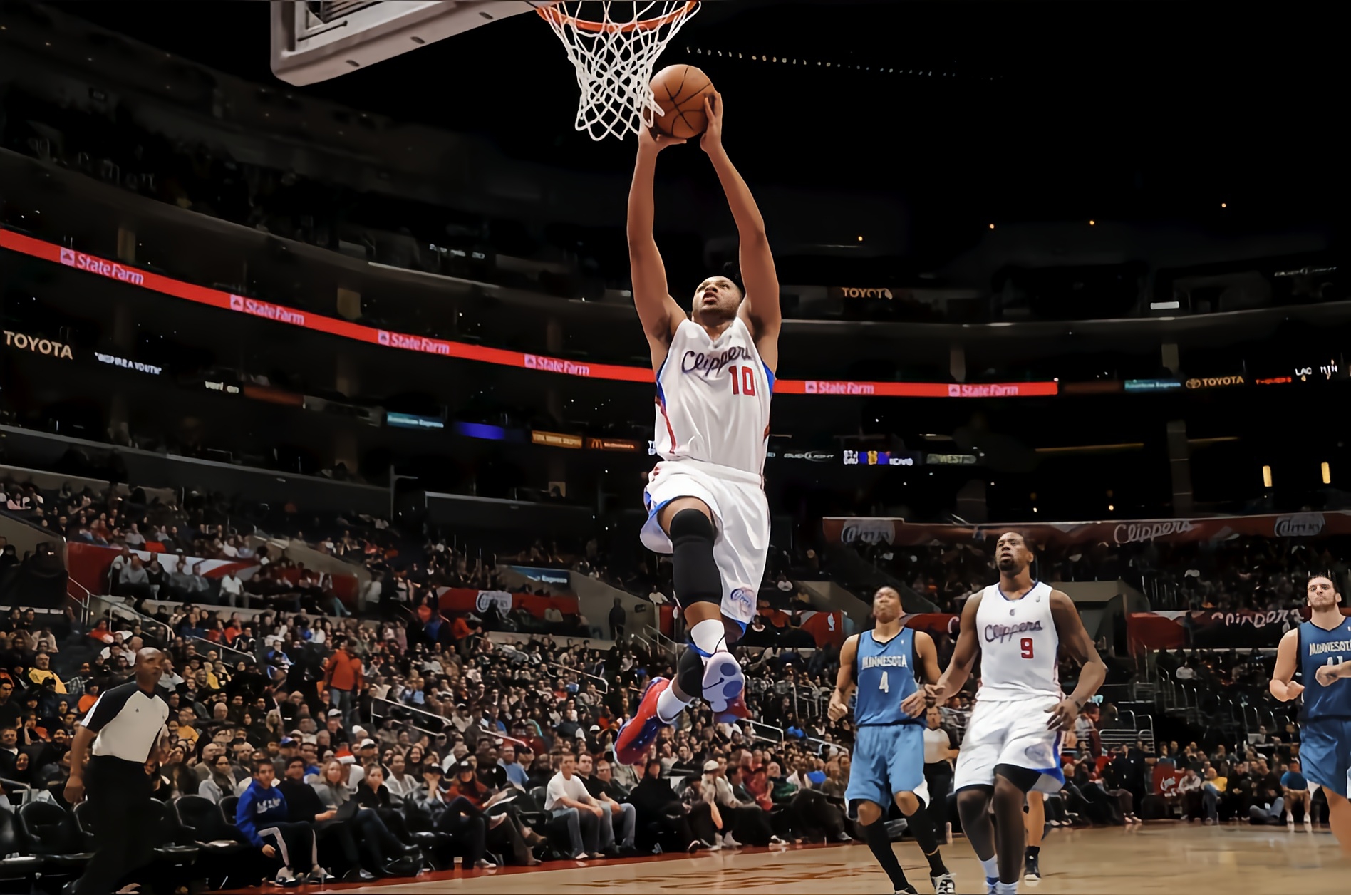 海星TV-Doinb连续十五场比赛得分超过绝杀，快船挑战极限！的简单介绍